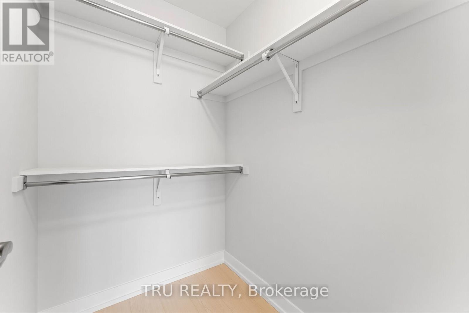 239 ANYOLITE PRIVATE - Image 17