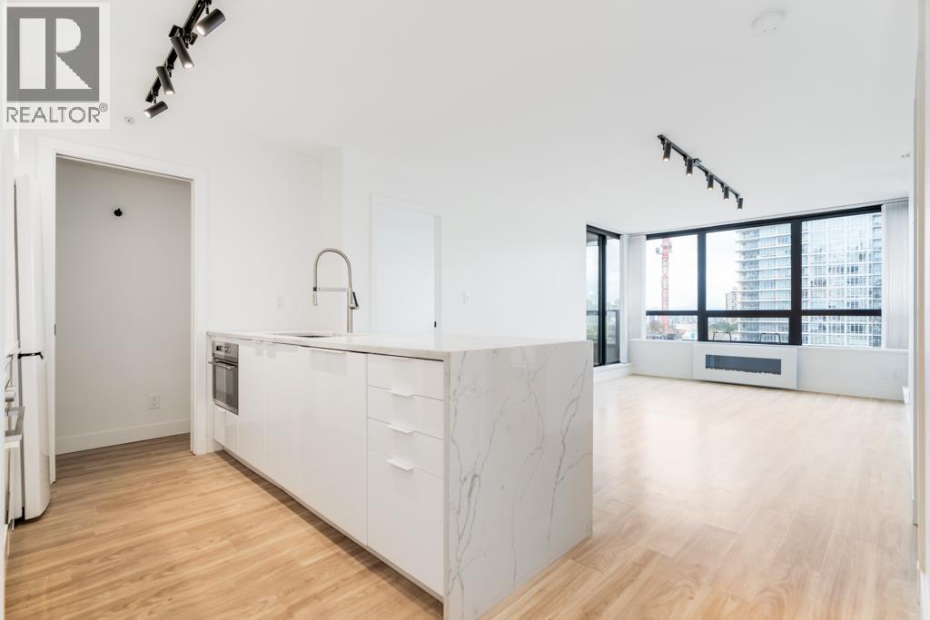 1408 938 SMITHE STREET, Vancouver