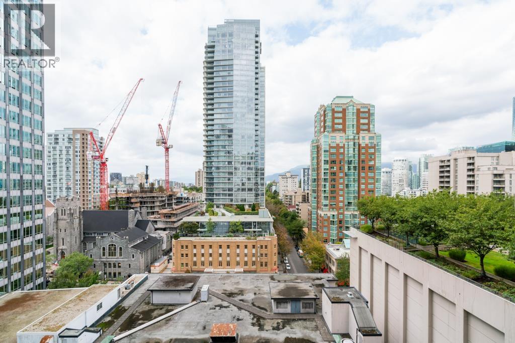 1408 938 SMITHE STREET, Vancouver