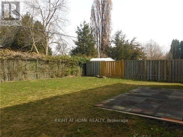 38 CLOVERCREST ROAD - 12