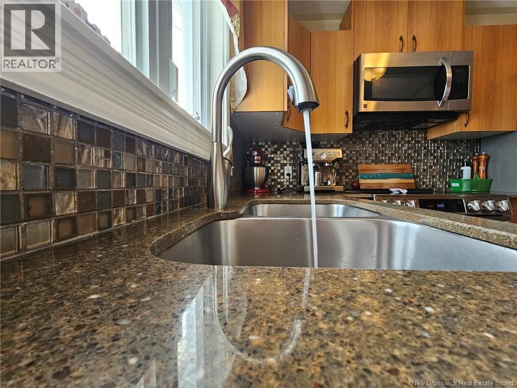85 Taylor Street - 16