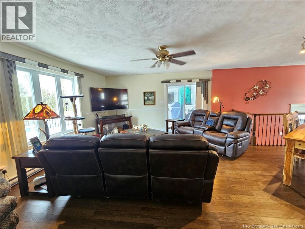 85 Taylor Street - Image 20