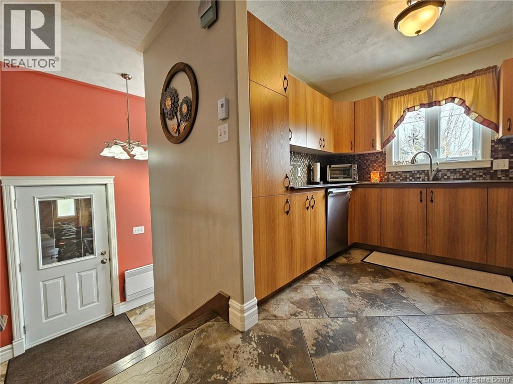 85 Taylor Street - Image 10