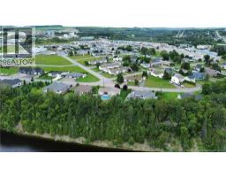 Family room - 85 Taylor Street, Grand Sault/grand Falls, NB E3Y3W6 Photo 6