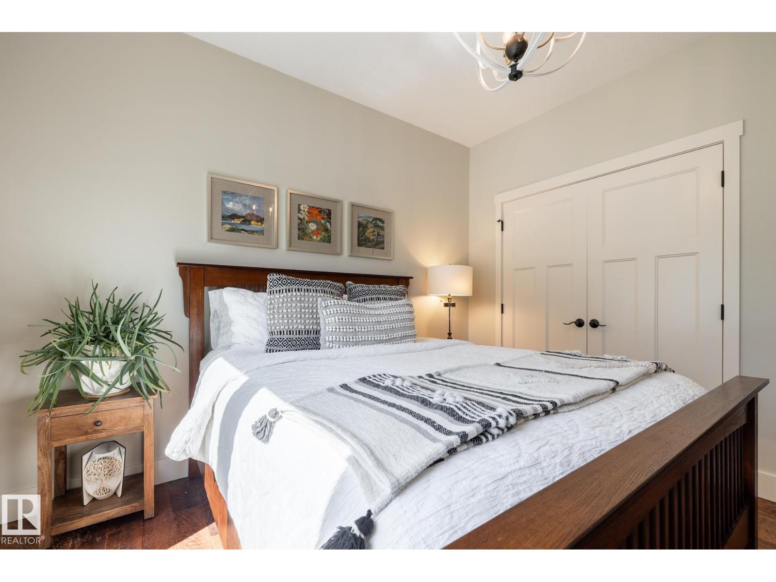 #120 50535 RGE RD 233 - 21