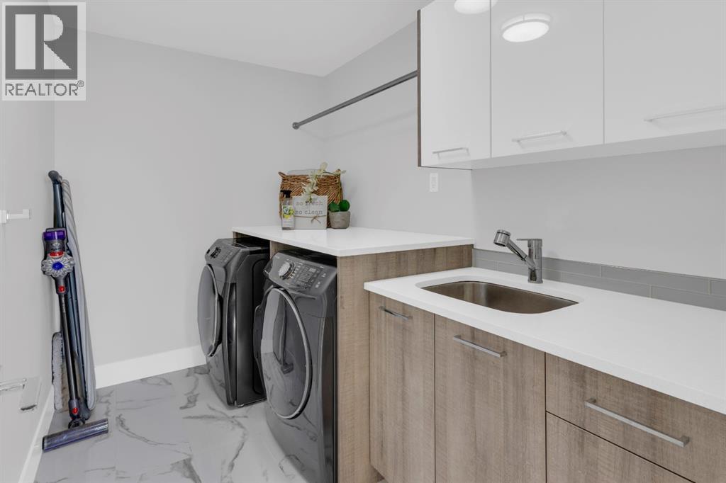 1412 41 Street SW - Image 24