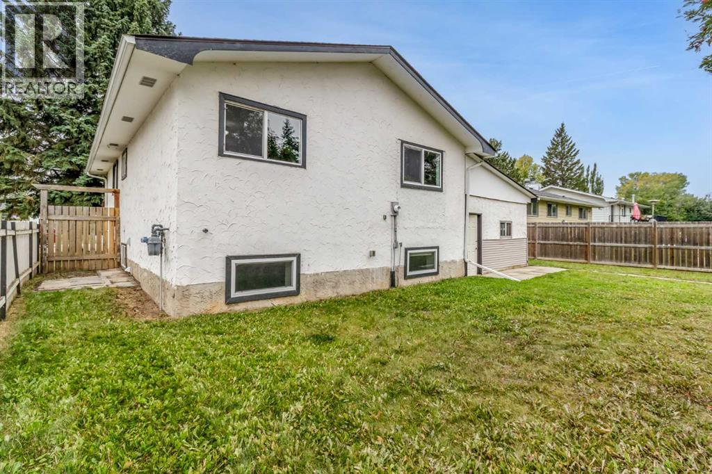 3912 50A Street - 25