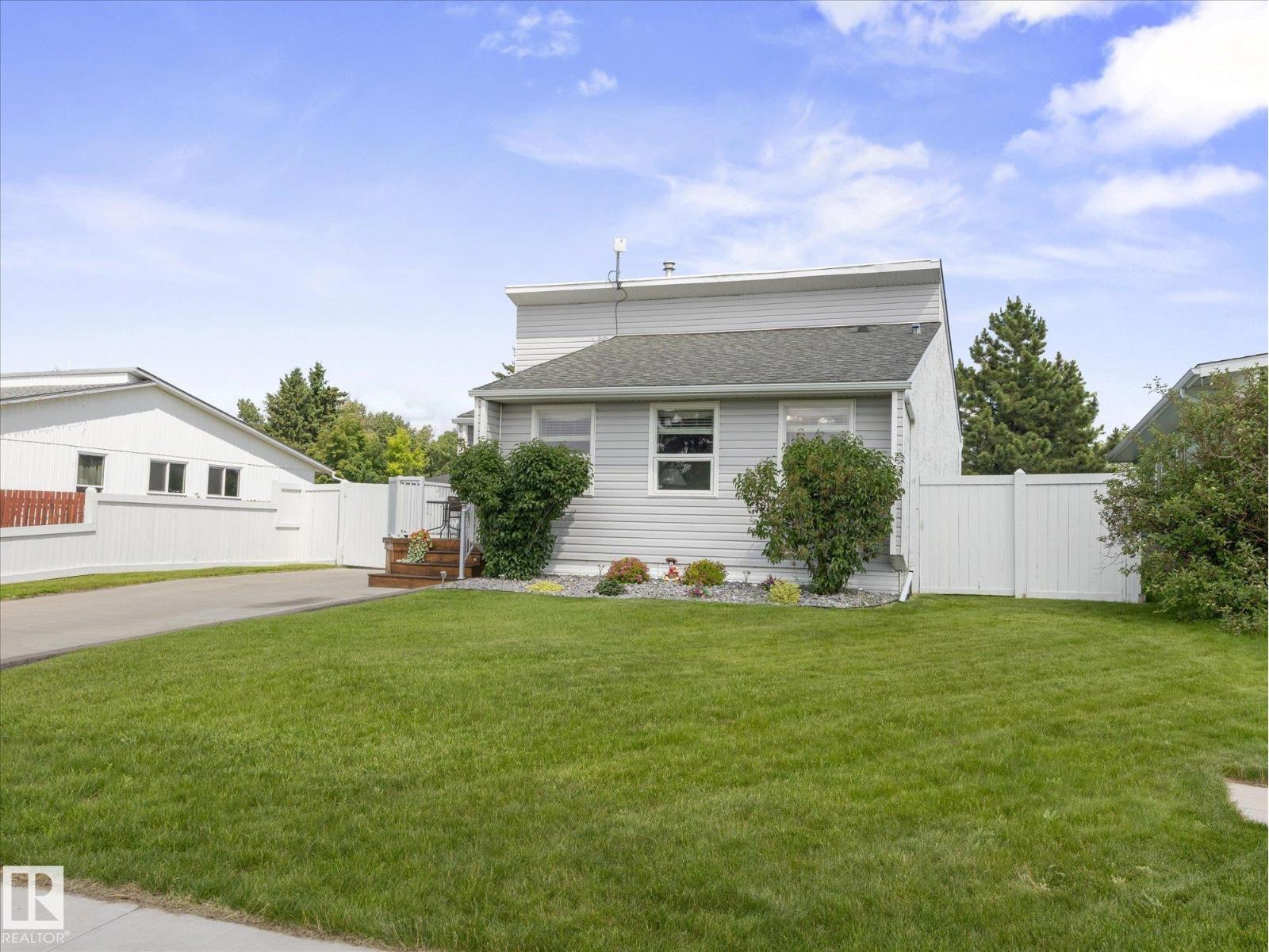 3607 42 ST - 3