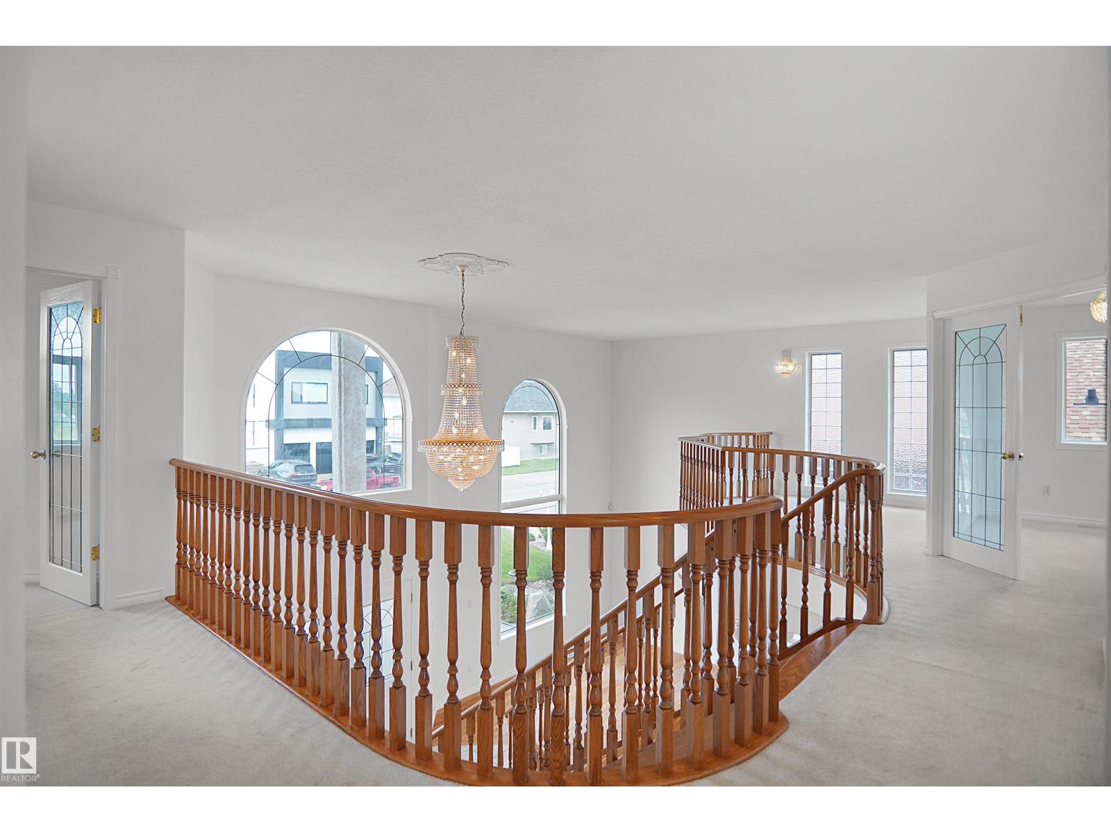 15507 91 ST NW - 31