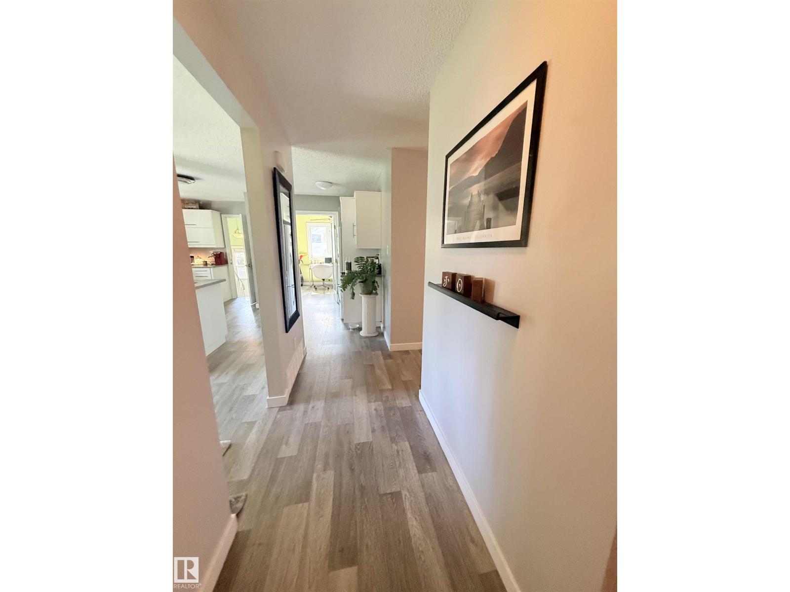 2403 81 ST NW - Image 17