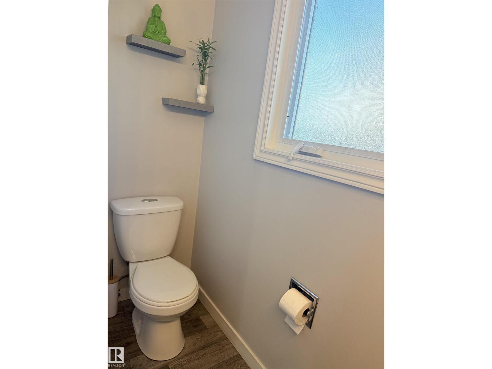 2403 81 ST NW - 15