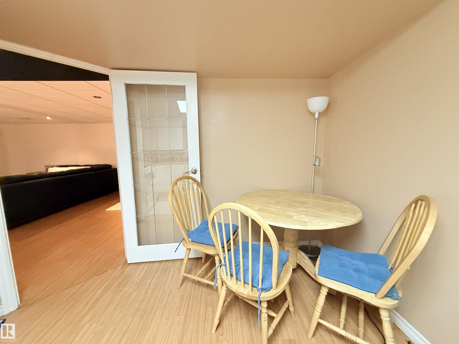 2403 81 ST NW - 47