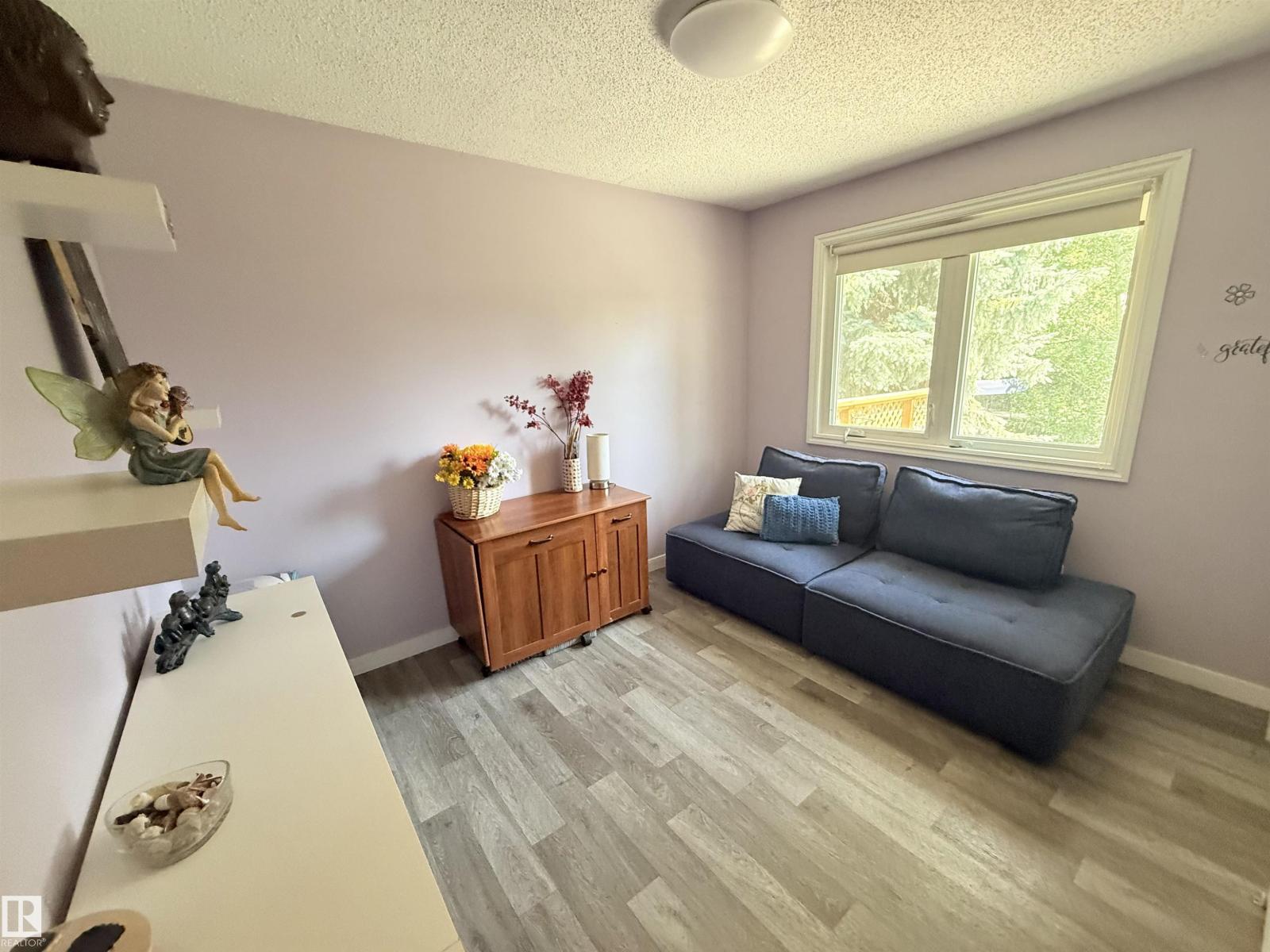 2403 81 ST NW - 26