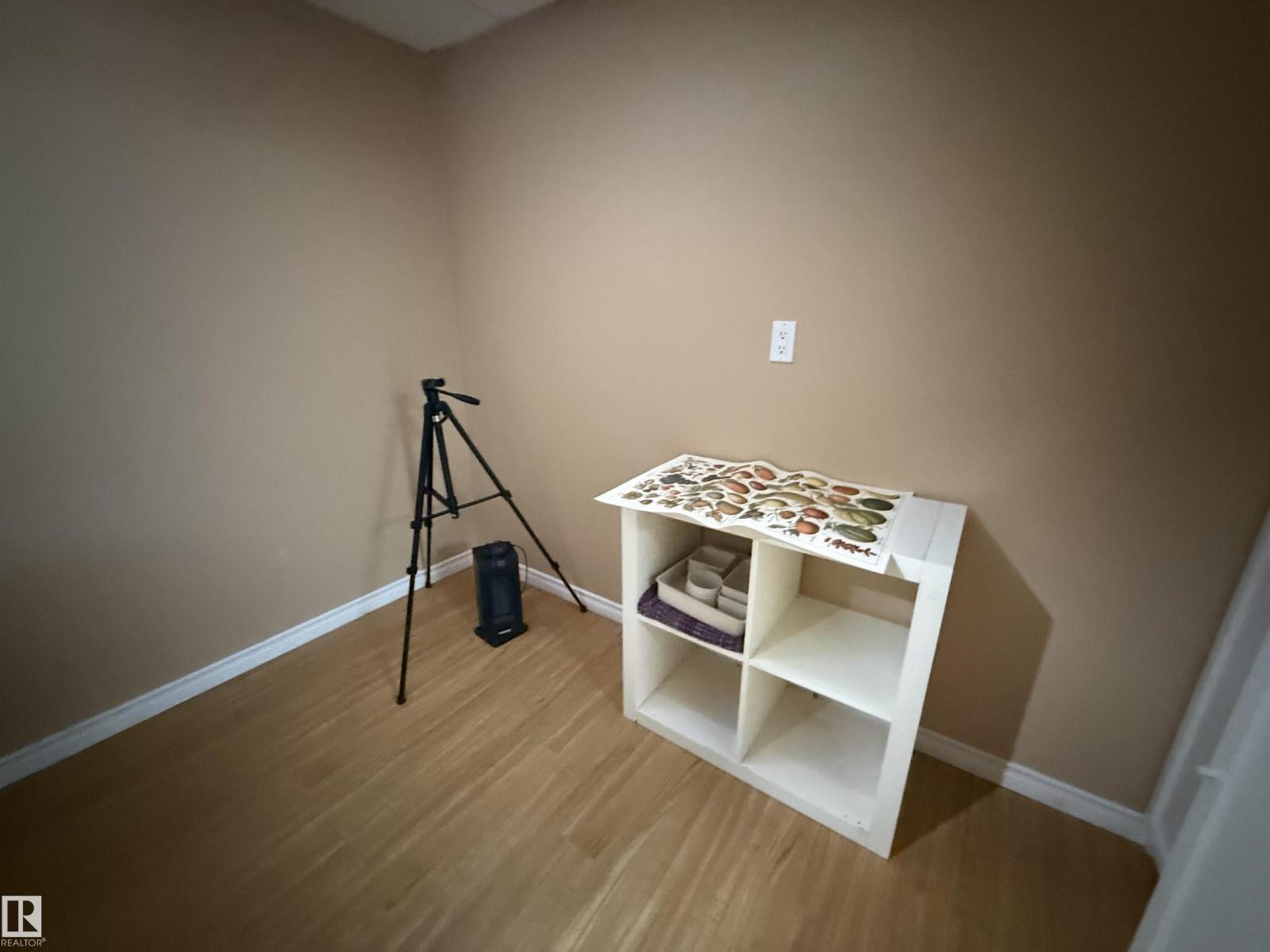 2403 81 ST NW - Image 48