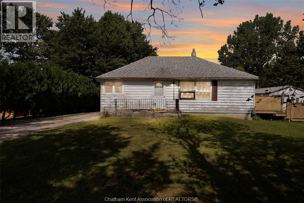 797 McNaughton AVENUE East - 2