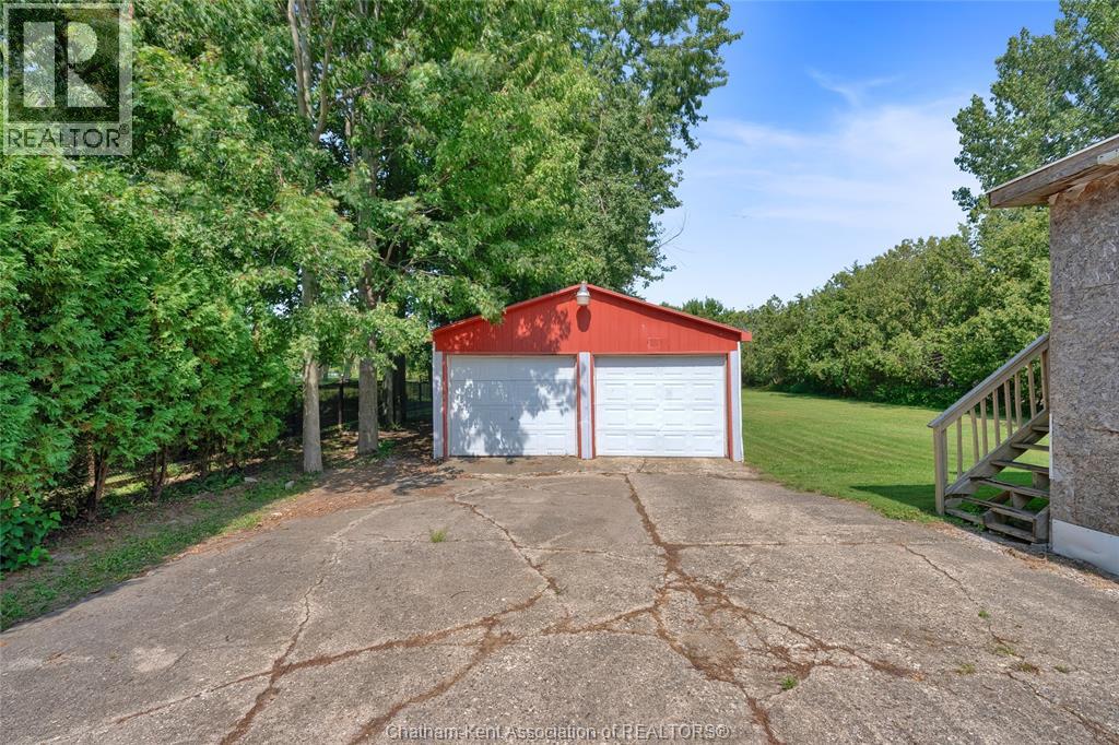 797 McNaughton AVENUE East - Image 22
