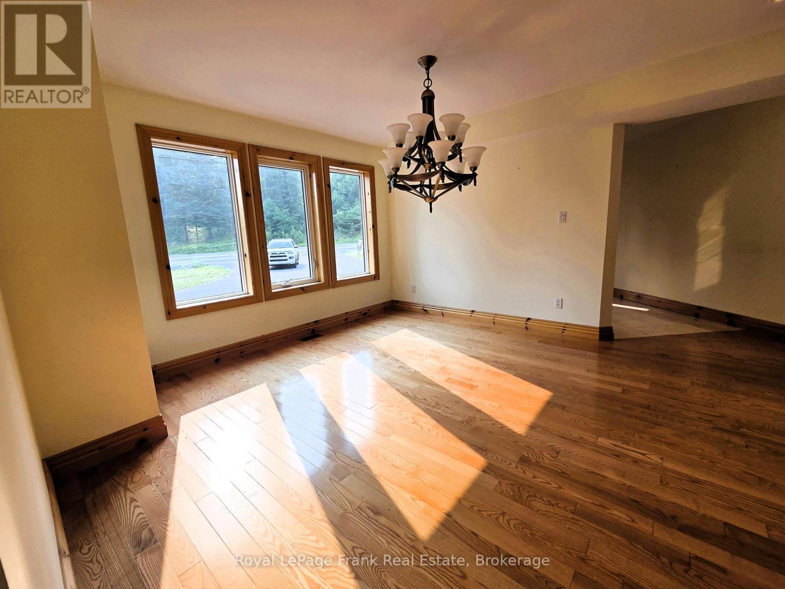 8847 HIGHWAY 28 - Image 21