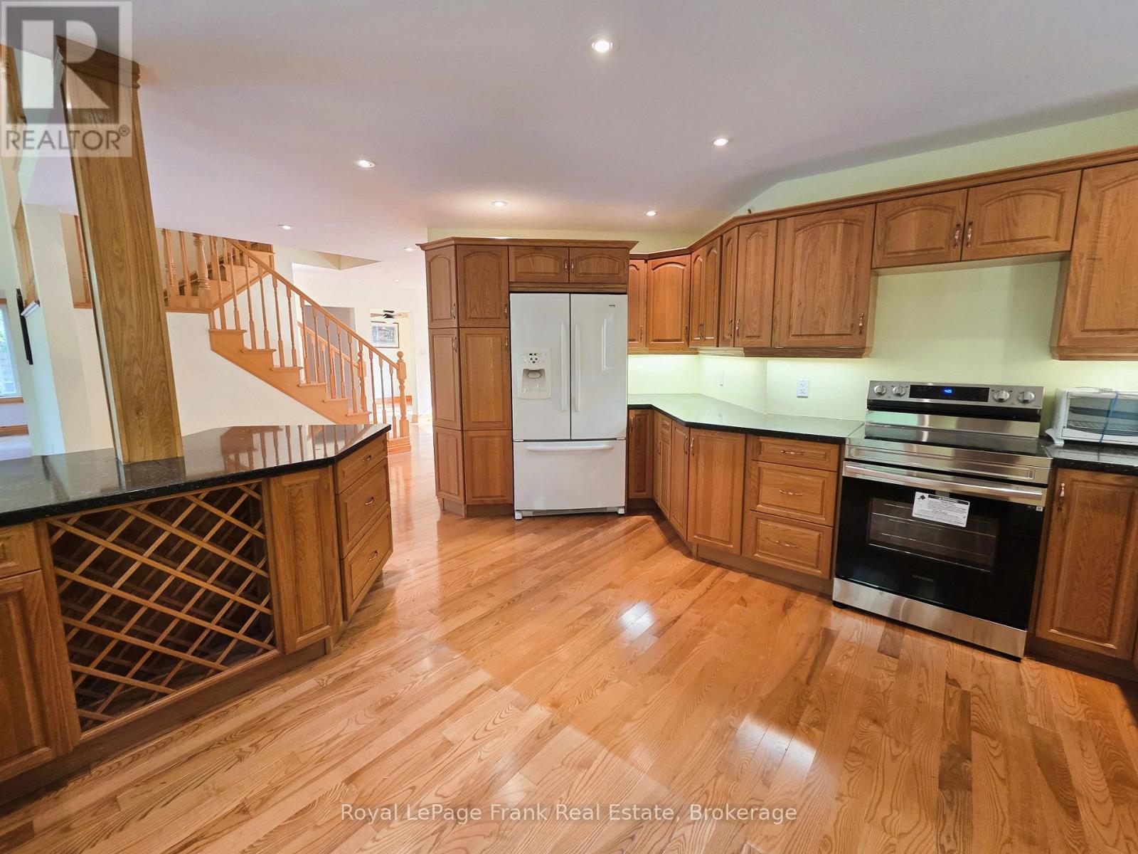 8847 HIGHWAY 28 - Image 15