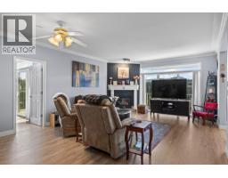 Living room - 2377 Shannon Woods Drive Unit# 201, West Kelowna, BC V4T2L8 Photo 11
