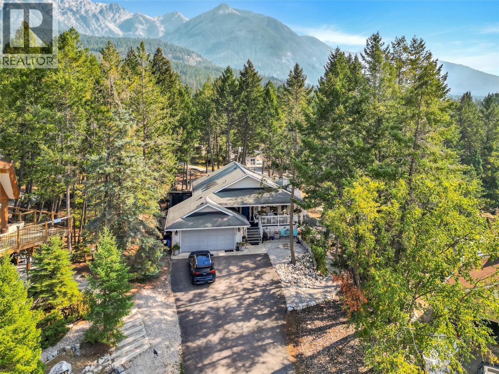 4962 MOUNTAIN SIDE Place, Fairmont Hot Springs