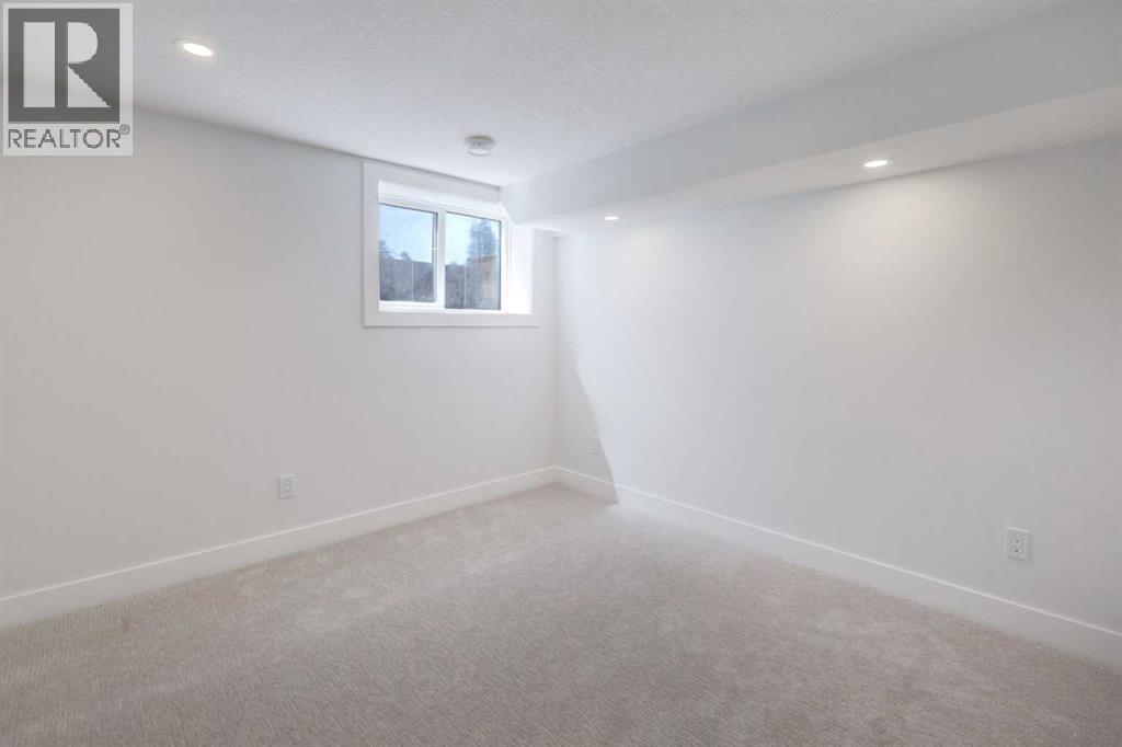 8 Carnarvon Way NW - Image 24