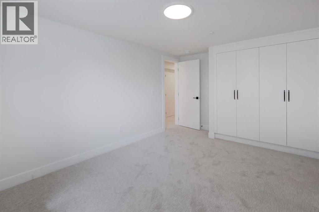 8 Carnarvon Way NW - Image 27