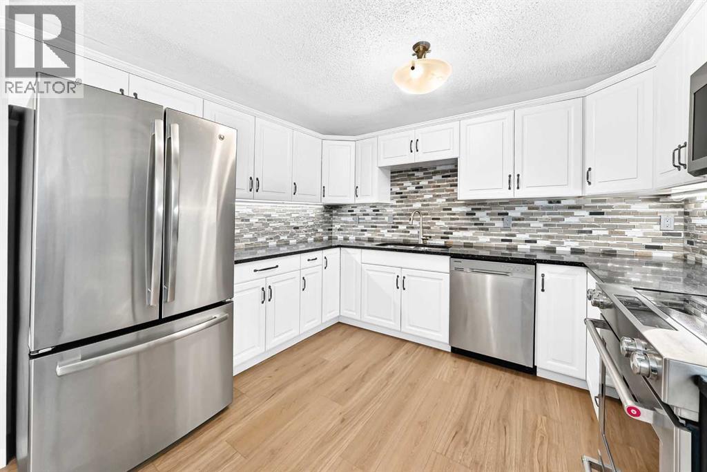 8 Hawkfield Crescent NW - Image 5