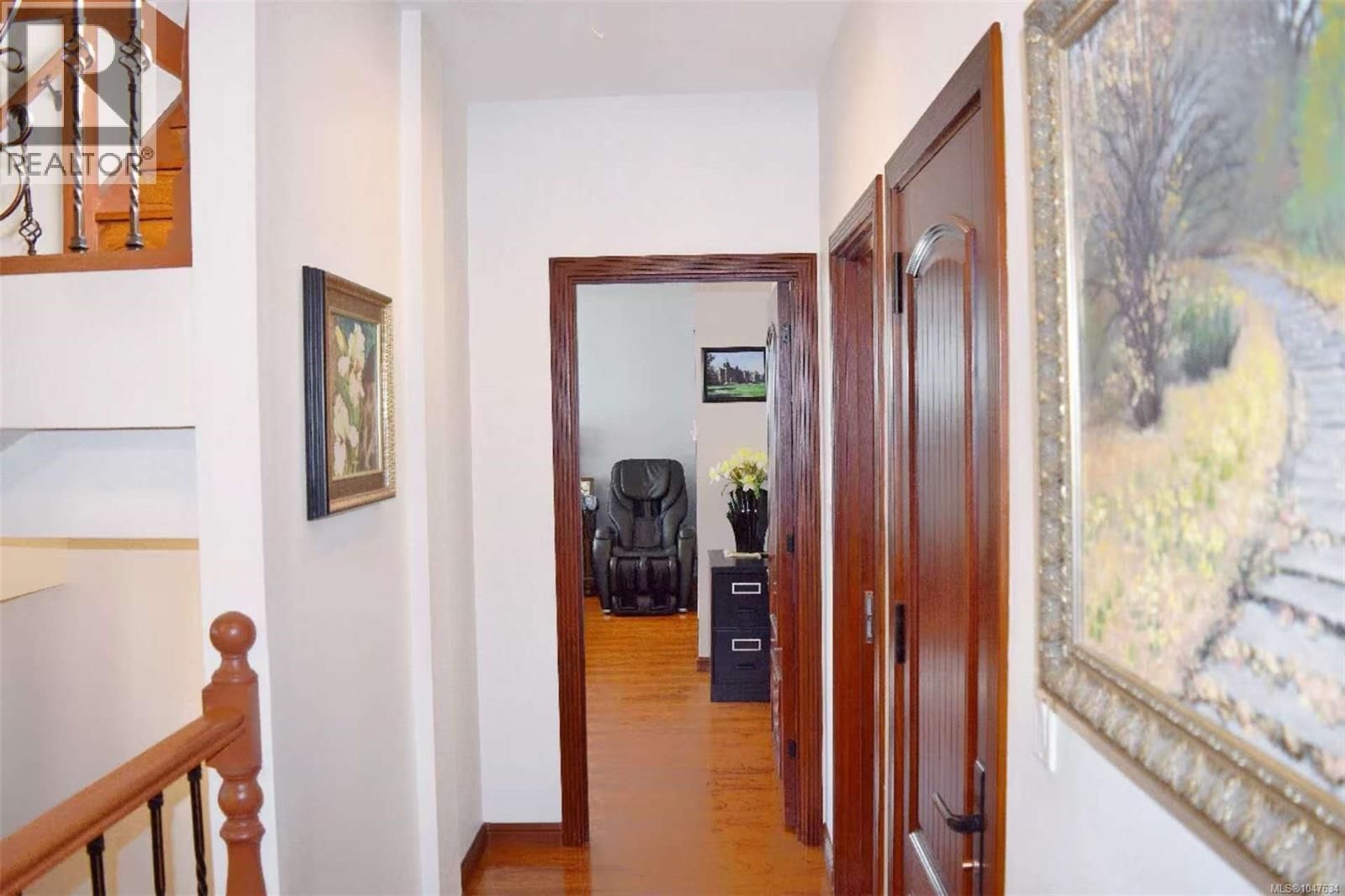 4037 Nelthorpe St - Image 11