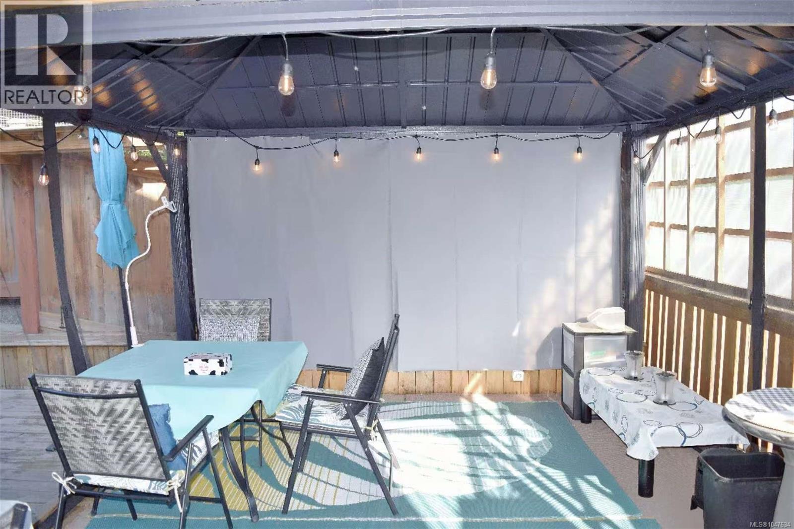 4037 Nelthorpe St - Image 31