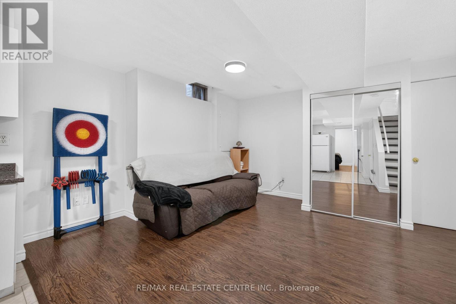 8 FLATLANDS WAY - Image 27