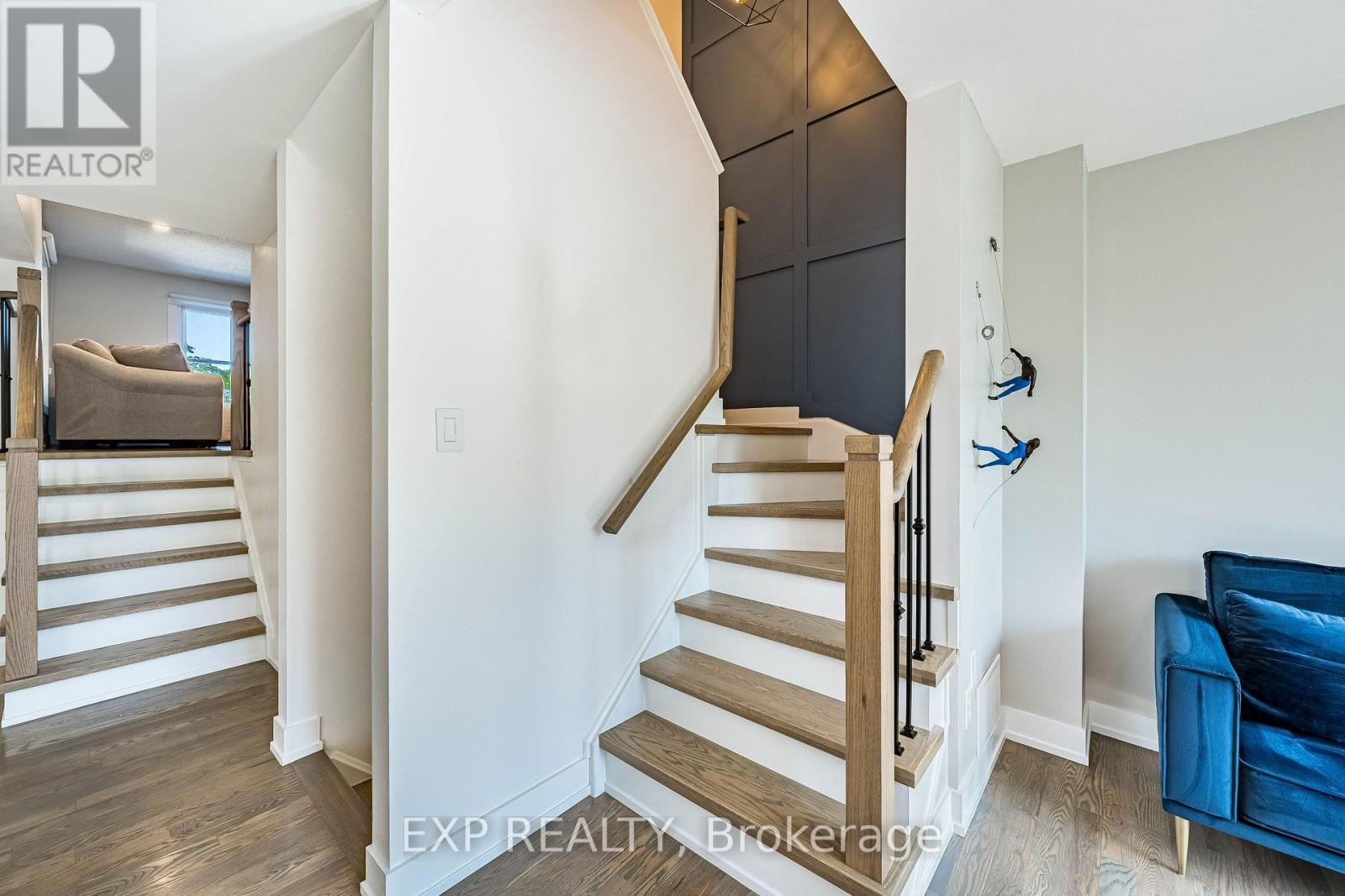 #44 2915 HEADON FOREST DRIVE - 22