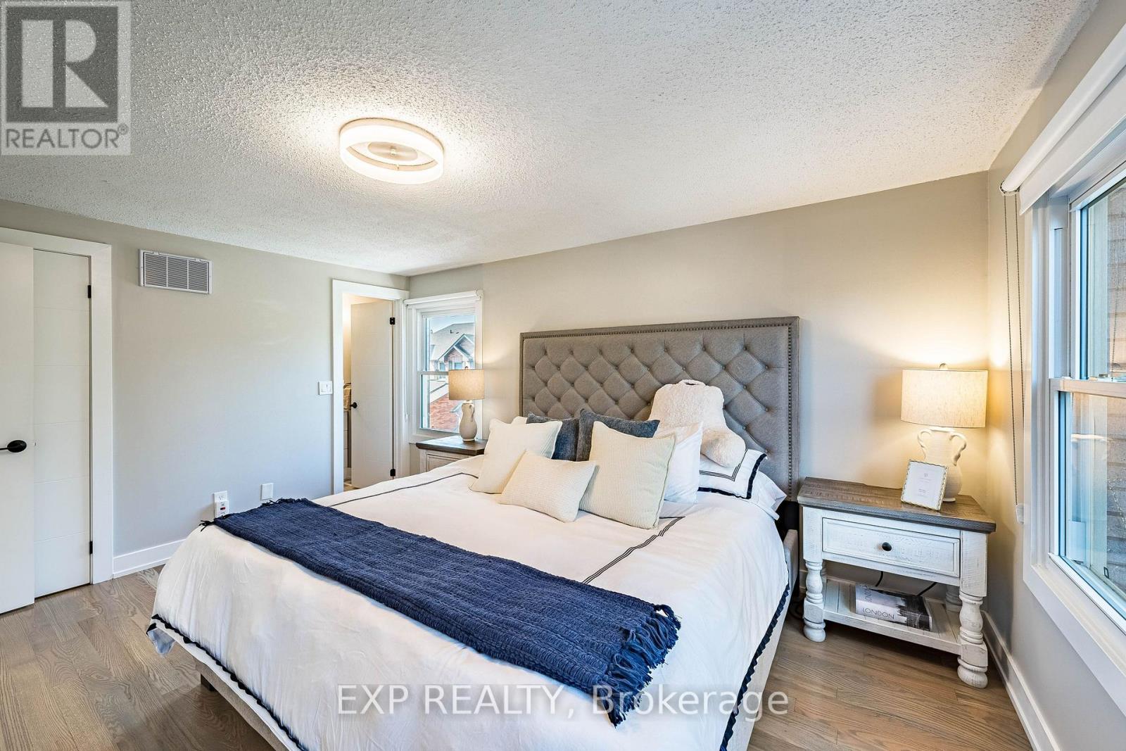 #44 2915 HEADON FOREST DRIVE - Image 24