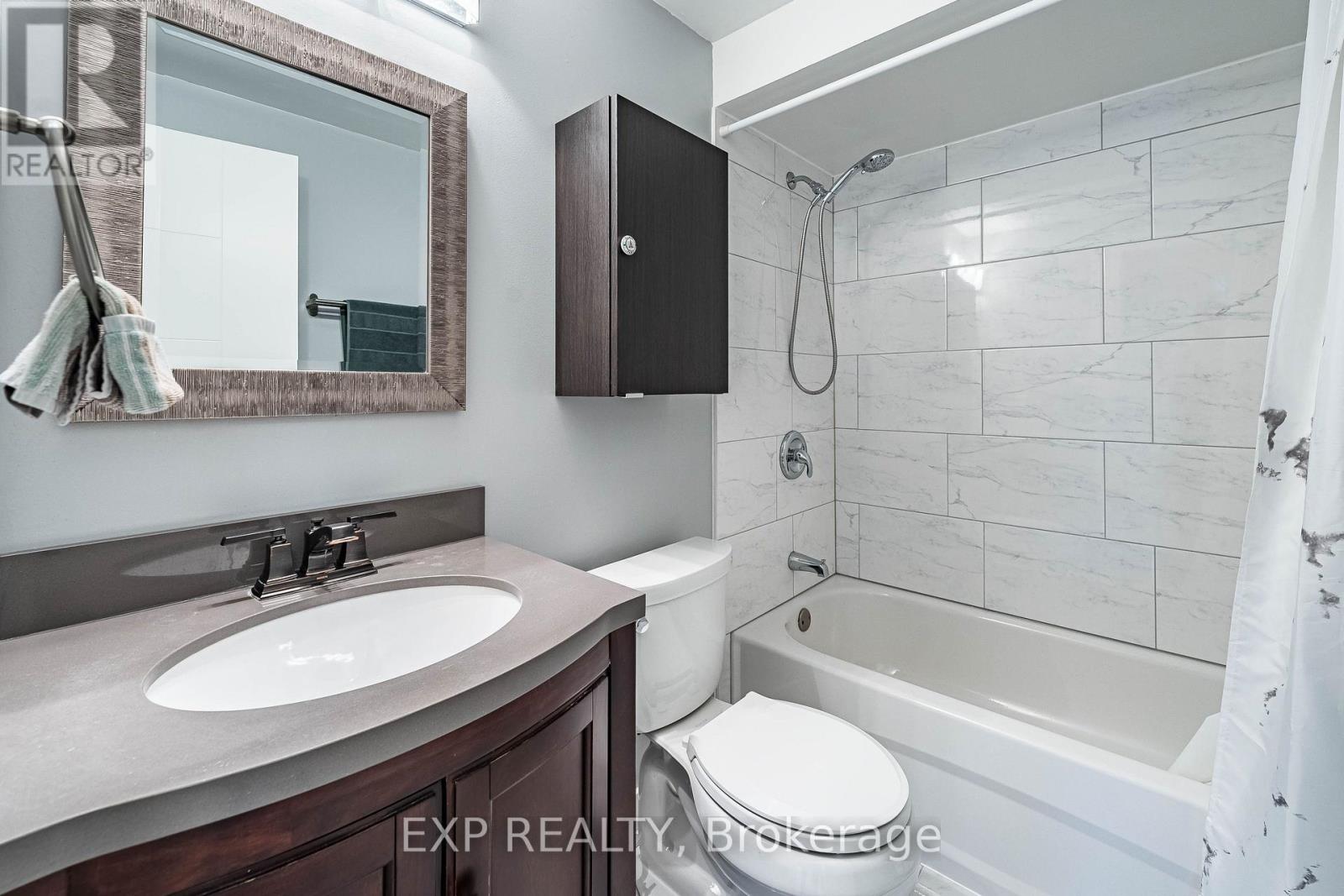 #44 2915 HEADON FOREST DRIVE - 34