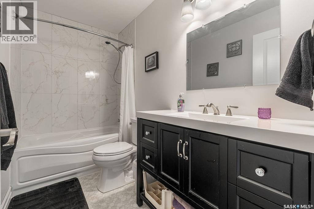 117 Louise CRESCENT - Image 36