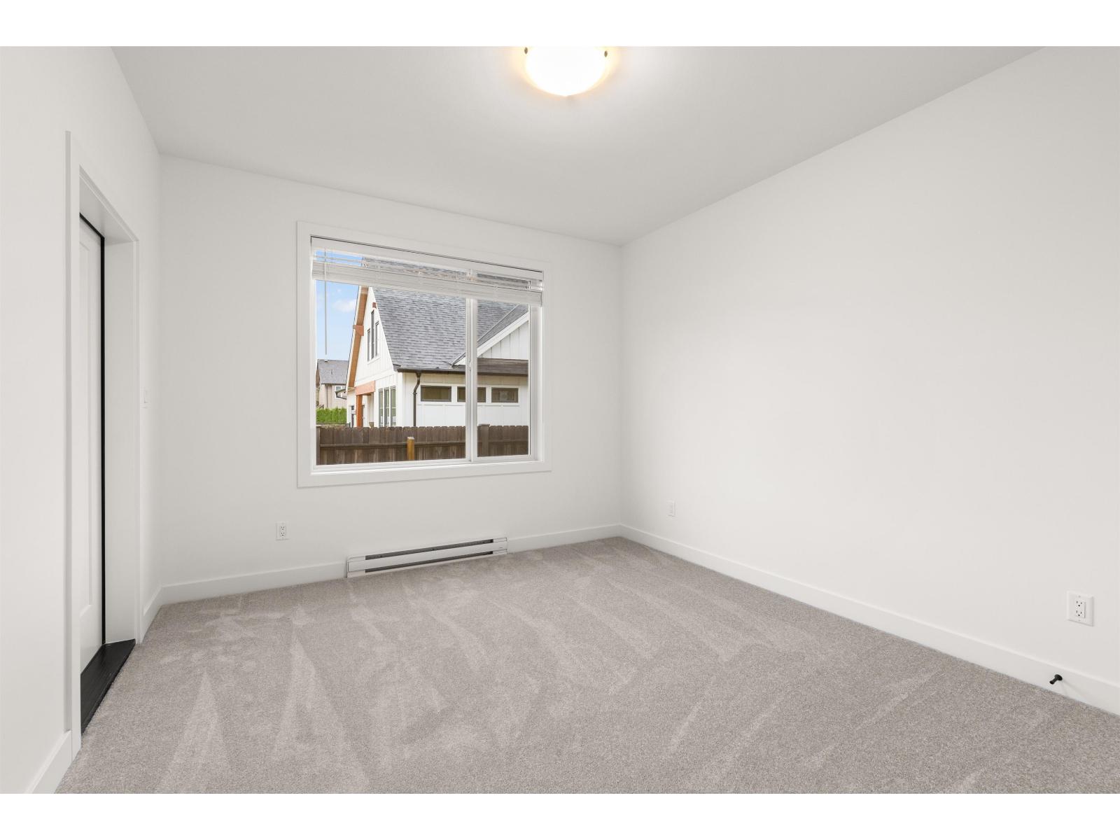 3 1871 AGASSIZ AVENUE, Agassiz, Agassiz