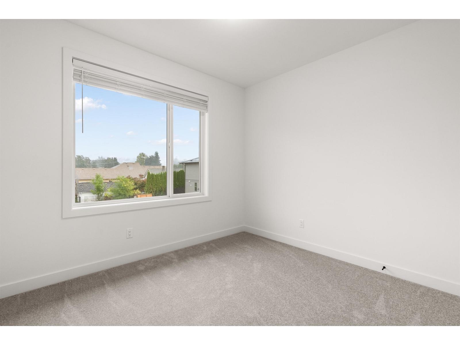 3 1871 AGASSIZ AVENUE, Agassiz, Agassiz