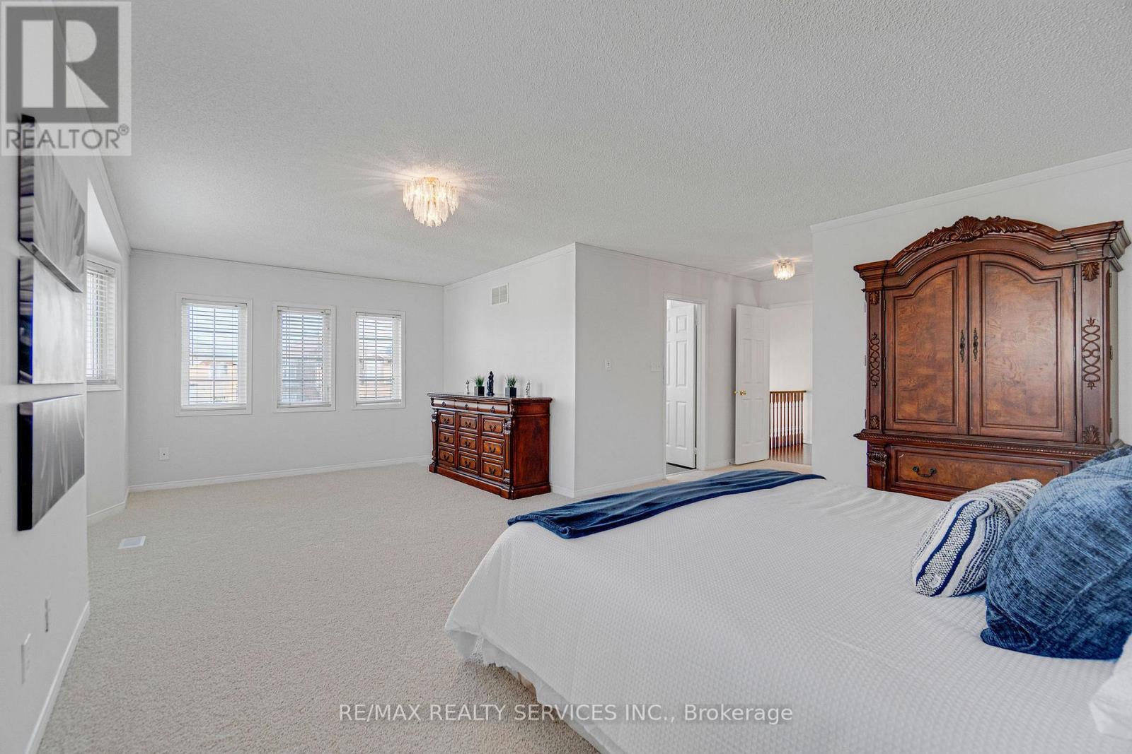7419 BLACK WALNUT TRAIL - Image 24