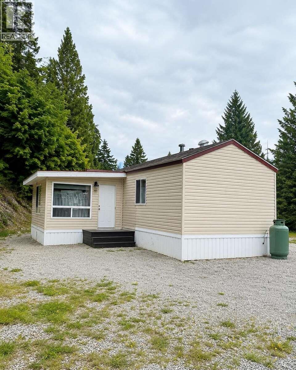 15 7668 SUNSHINE COAST HIGHWAY, Halfmoon Bay
