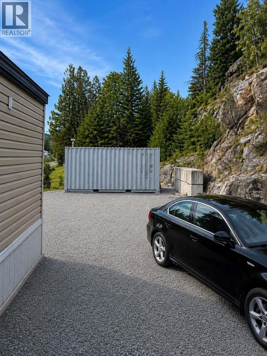 15 7668 SUNSHINE COAST HIGHWAY, Halfmoon Bay