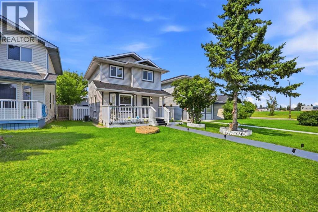 9 Martindale Crescent NE - 4