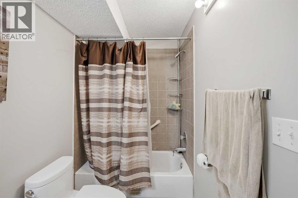 9 Martindale Crescent NE - Image 40