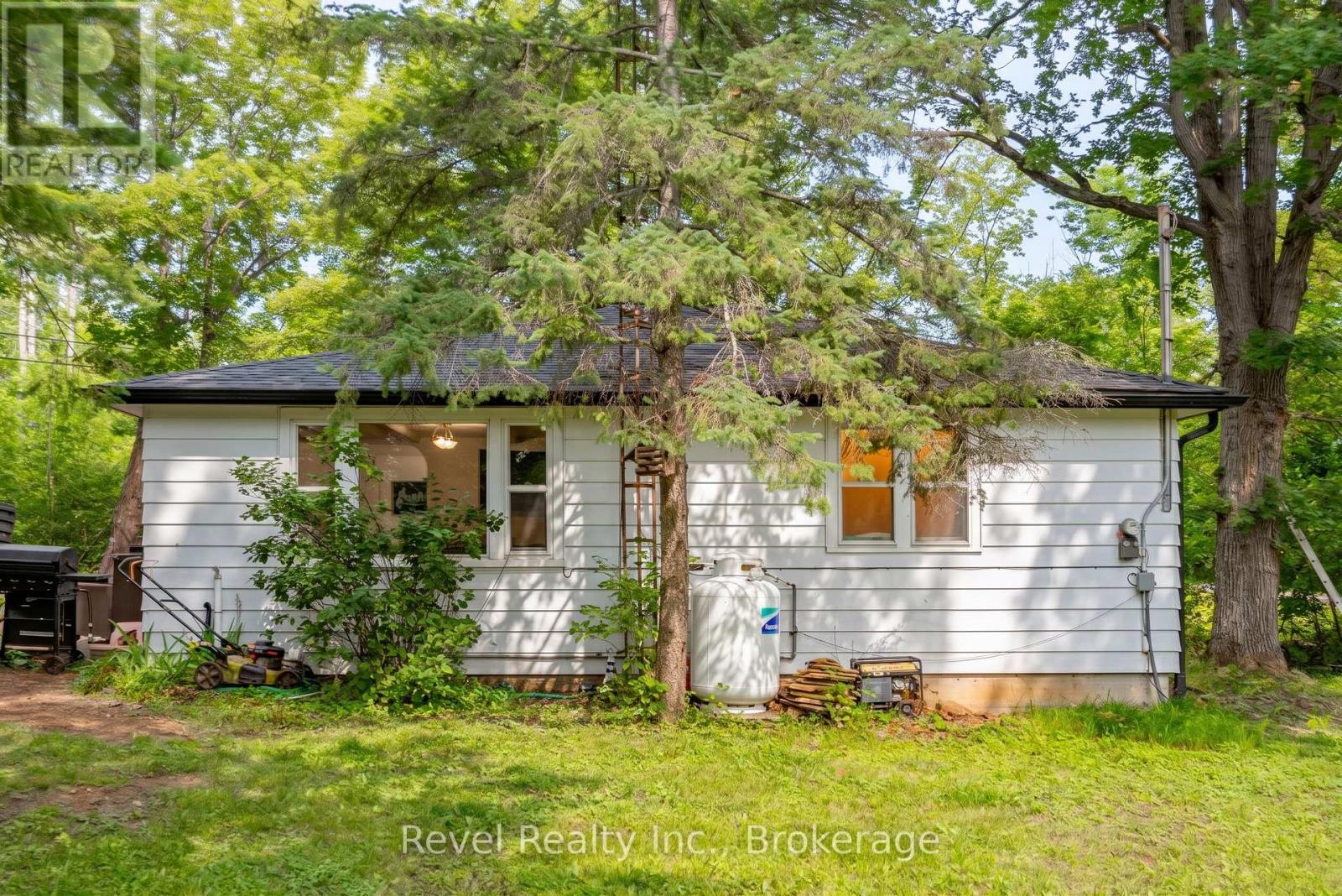 4 GYPSY POINT ROAD - Image 6