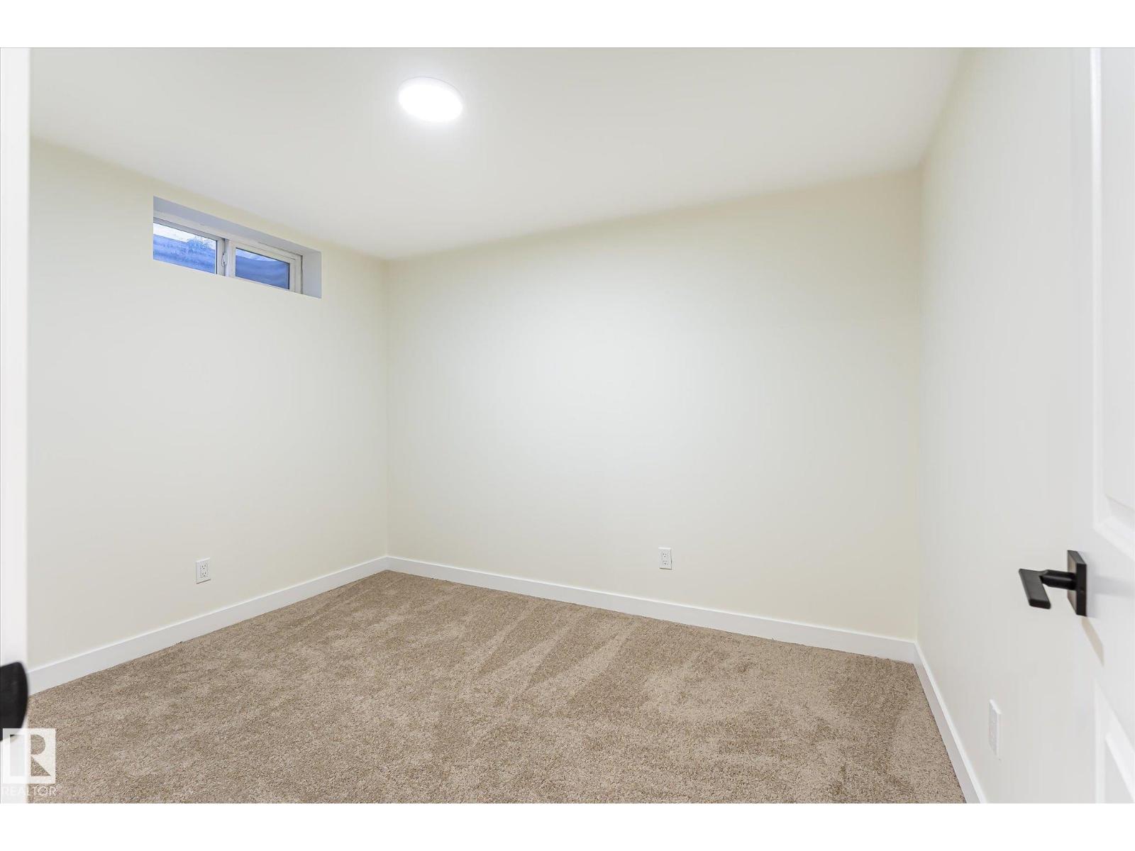 18307 66 AV NW - Image 34