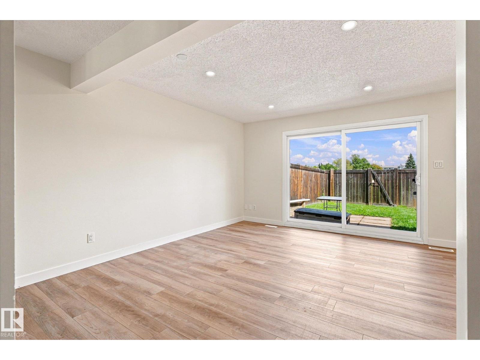 18307 66 AV NW - Image 7