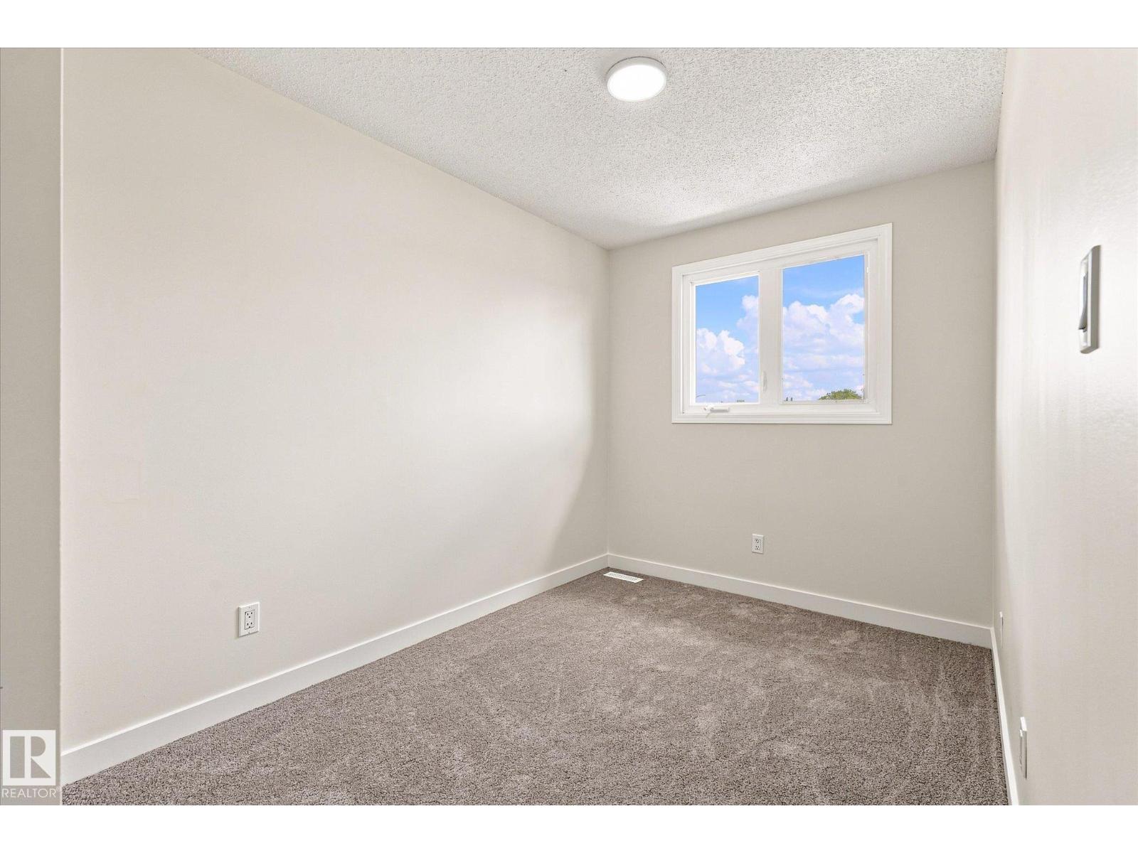 18307 66 AV NW - 22
