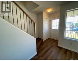 Primary Bedroom - 114 Meadowlark Park, Warman, SK S0K0A1 Photo 8