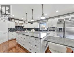 4pc Bathroom - 2010 56 Avenue, Lloydminster, AB T9V3M4 Photo 8