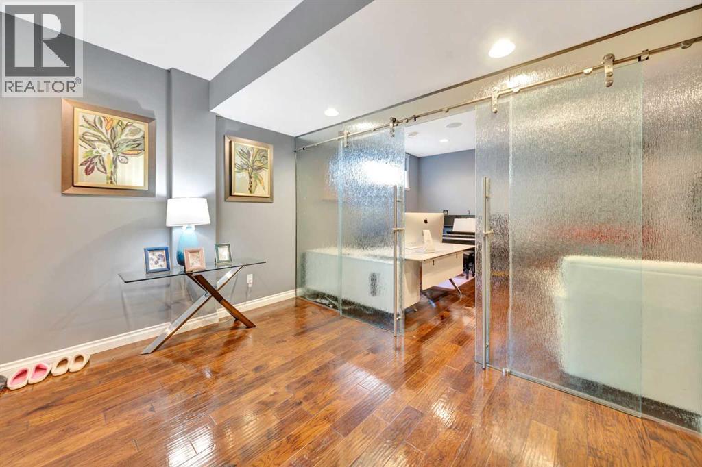 2010 56 Avenue - 29