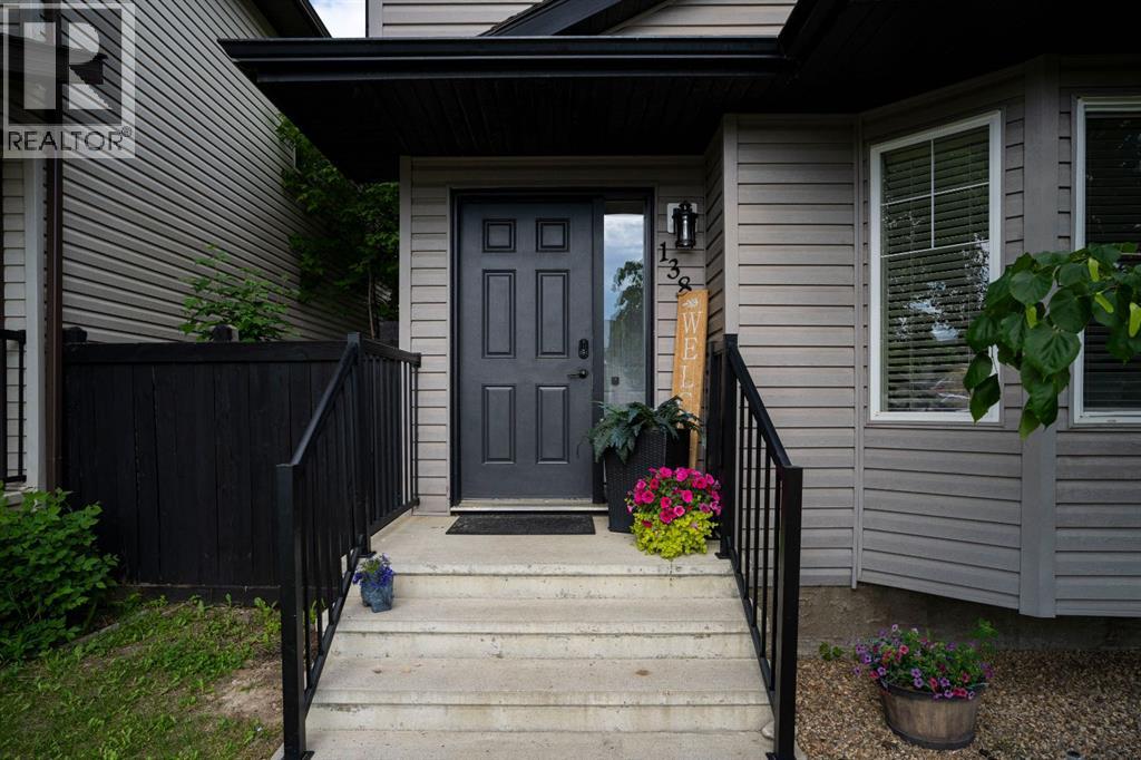 138 Rattlepan Creek Crescent - 2