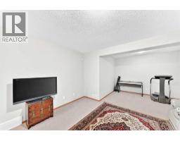 144 Cougarstone Common Sw, Calgary, AB T3H5P5 Photo 35
